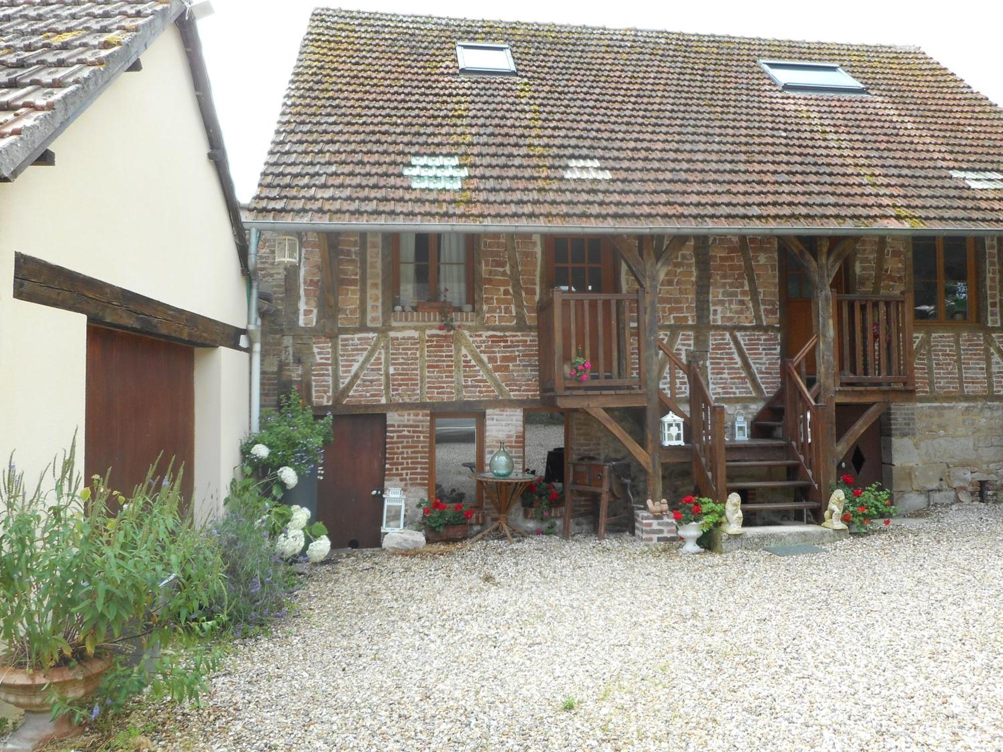 Le Gite De Lili Acquigny Exterior foto
